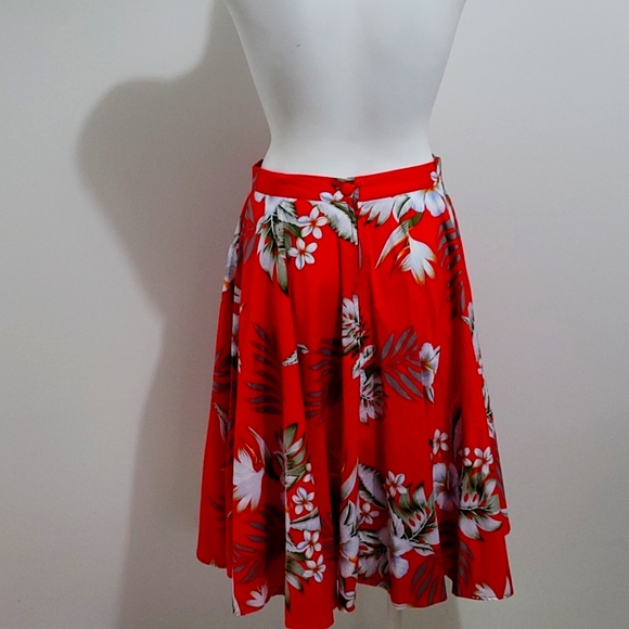 Hell Bunny Vixen red skirt Hibiscus flower print size M - Picture 4 of 7